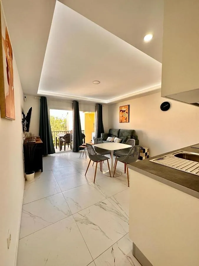 Precioso Y Nuevo Apartamento De 1 Habitacion En Mareverde Costa Adeje  Apartment